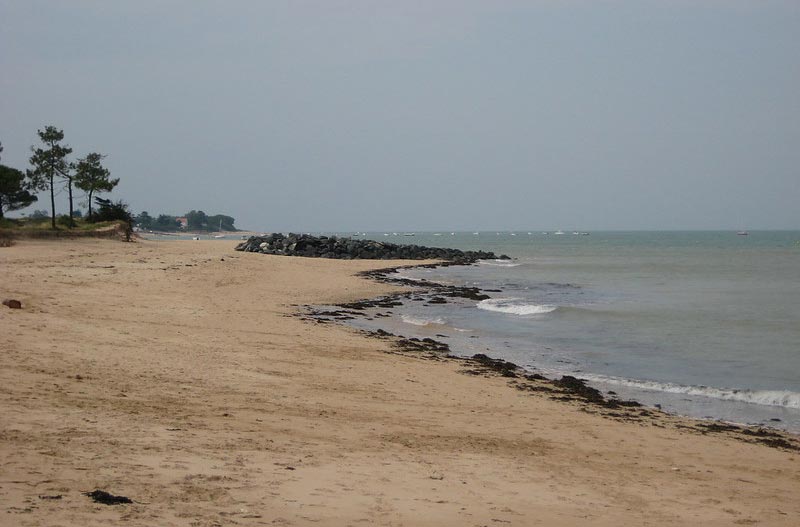 Plage de Trousse chemise