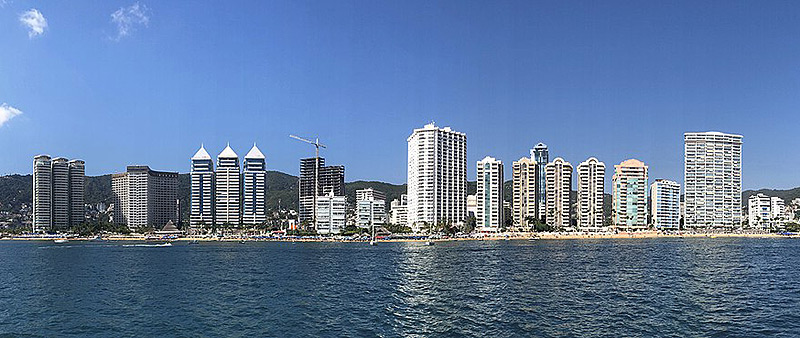 Acapulco, vue de la mer © Wikimedia Commons