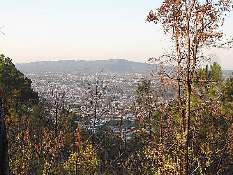 Vue aérienne d'Uruapan © Wikimedia Commons